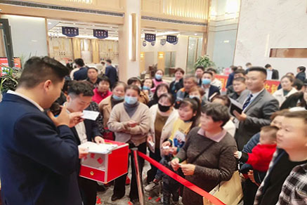 同信府丨現(xiàn)象級紅盤熱銷解密，以實力為品質(zhì)生活加冕